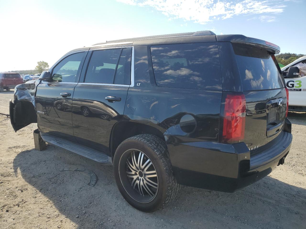 Chevrolet Tahoe C1500 Lt Image 4