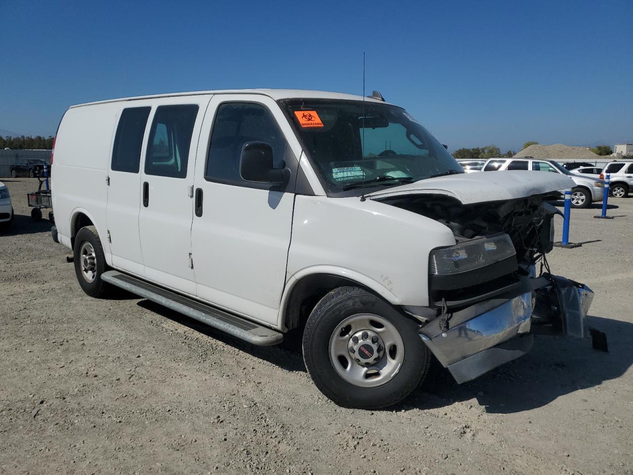 GMC Savana G2500 Image 4
