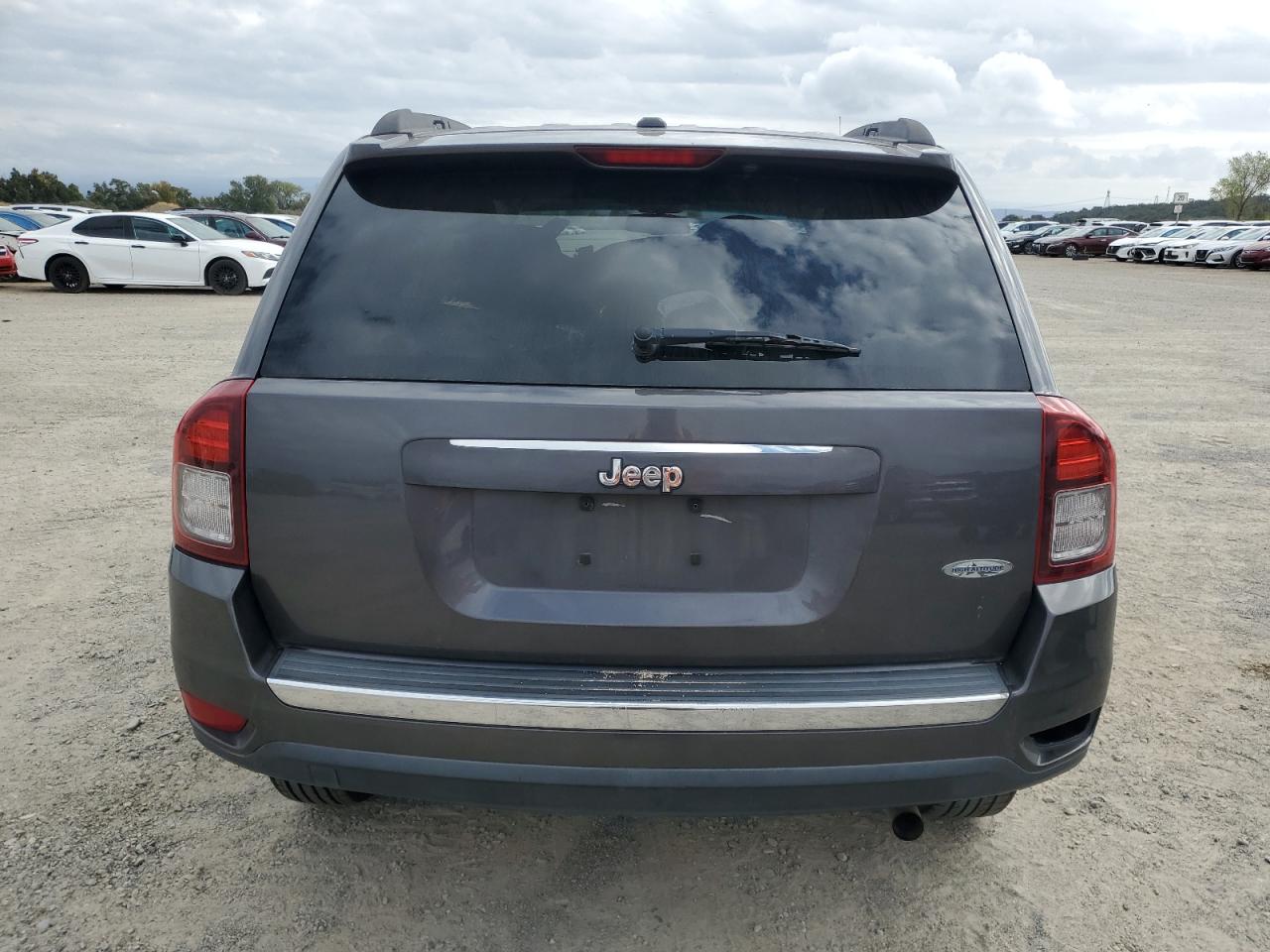 Jeep Compass Latitude Image 10