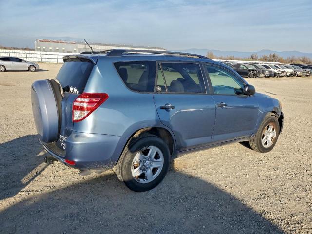 Toyota RAV4 Image 2