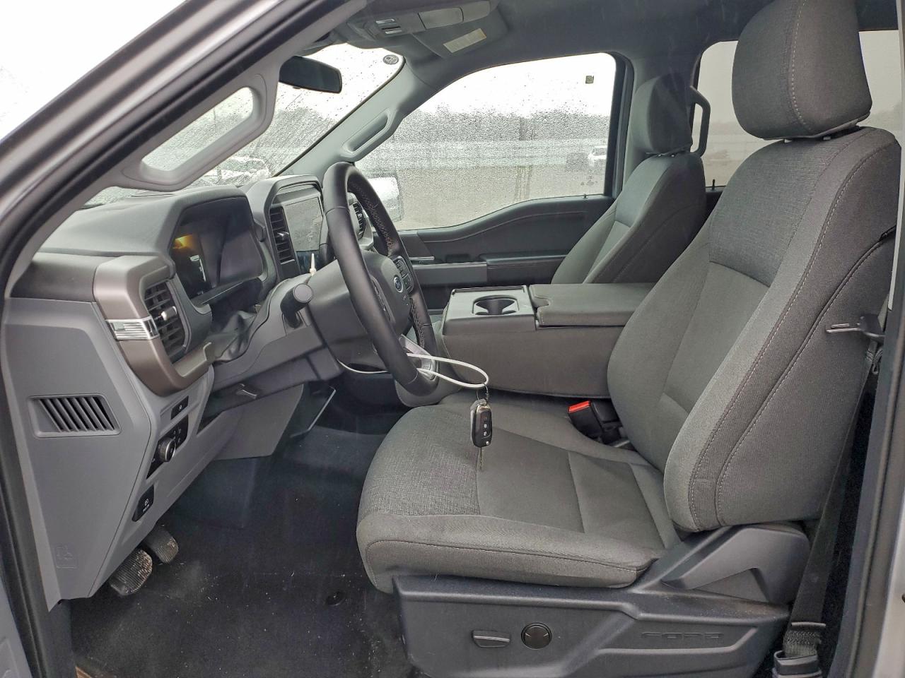 Ford F-150 Xlt Image 5