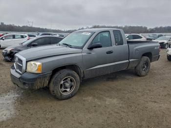  Salvage Dodge Dakota