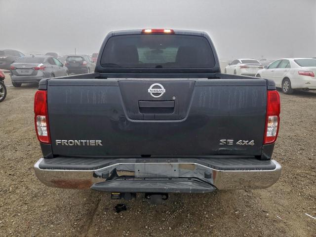 Nissan Frontier Crew Cab Se Image 3
