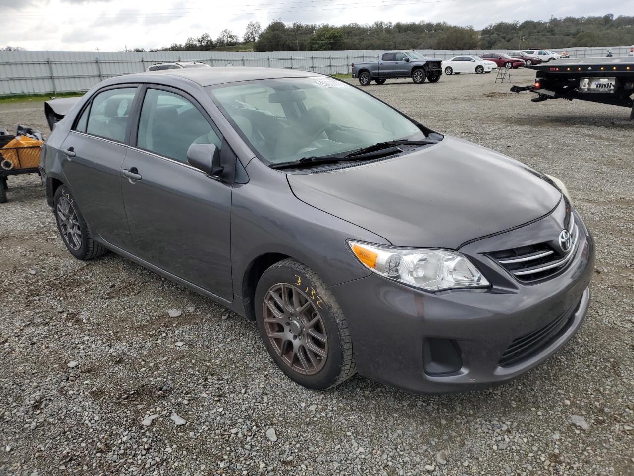 Toyota Corolla Base Image 9