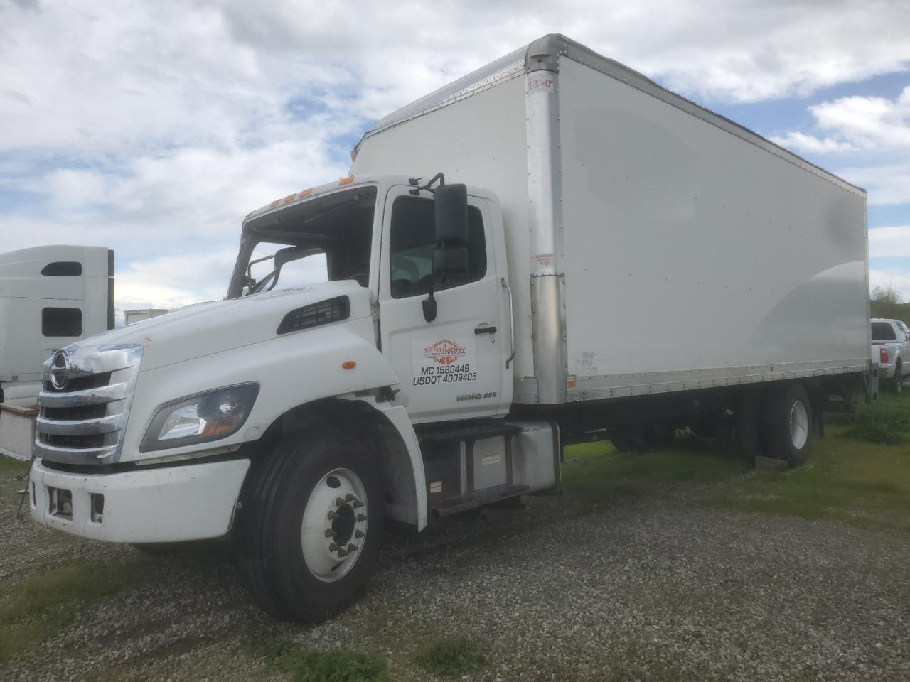 Hino 258 268 Image 1