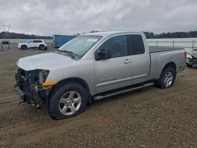  Salvage Nissan Titan
