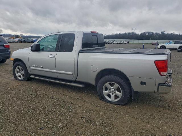 Nissan Titan Xe Image 9