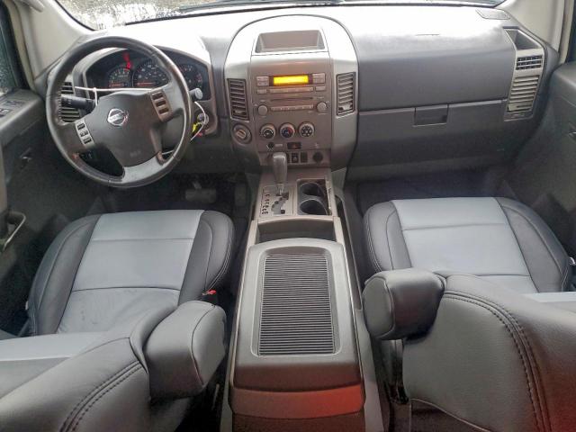 Nissan Titan Xe Image 11