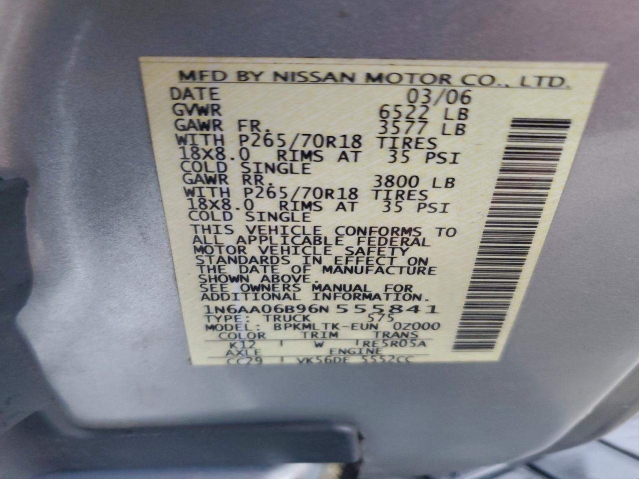 Nissan Titan Xe Image 8