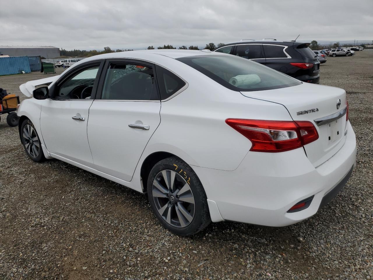 Nissan Sentra S Image 3