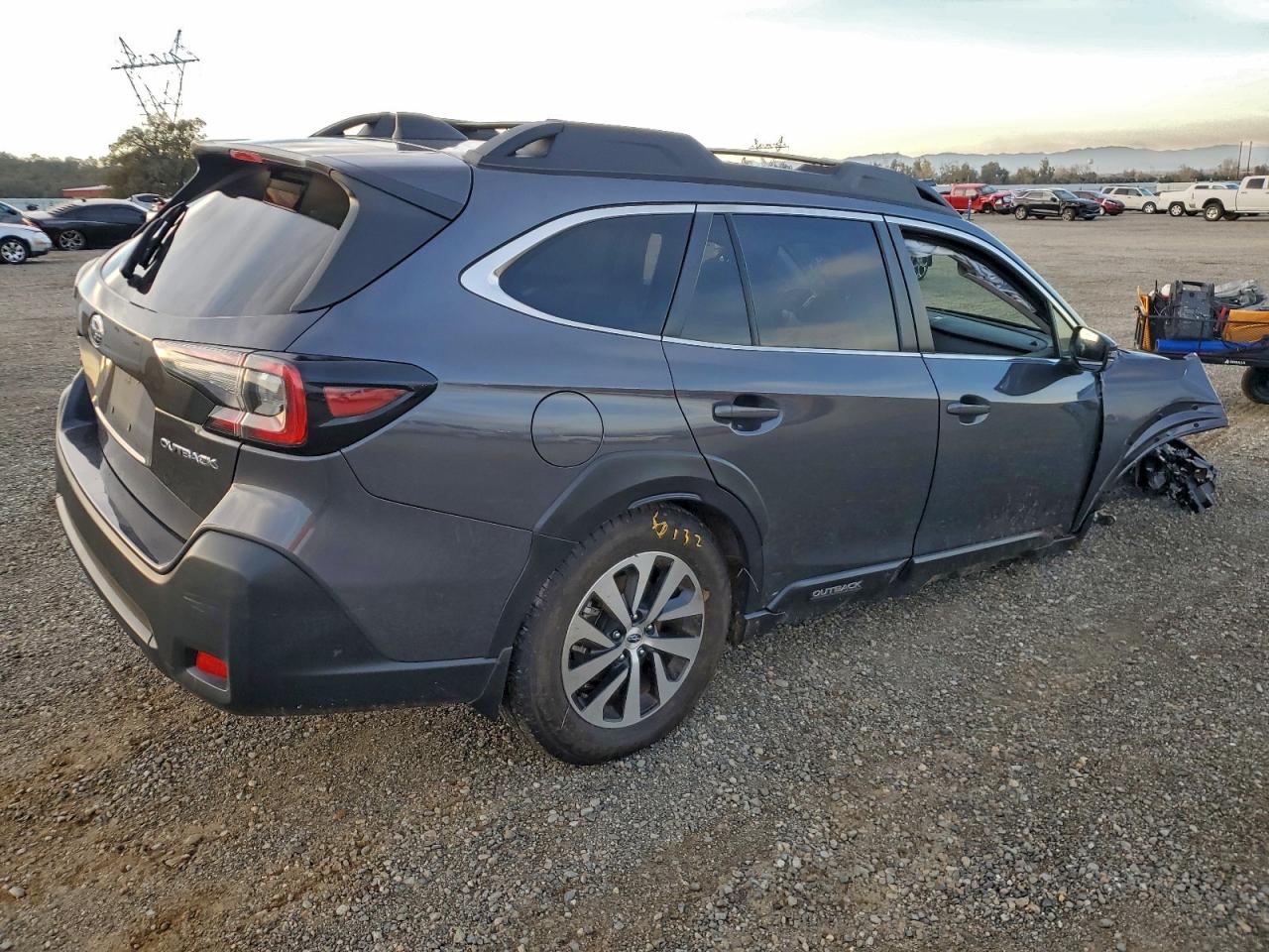 Subaru Outback Premium Image 4