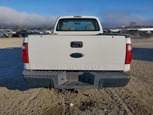 Ford F-250 Super Duty Image 6