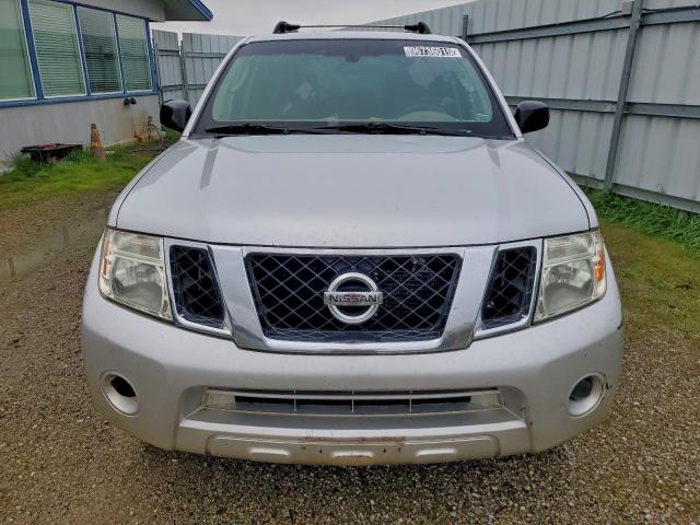 Nissan Pathfinder S Image 2