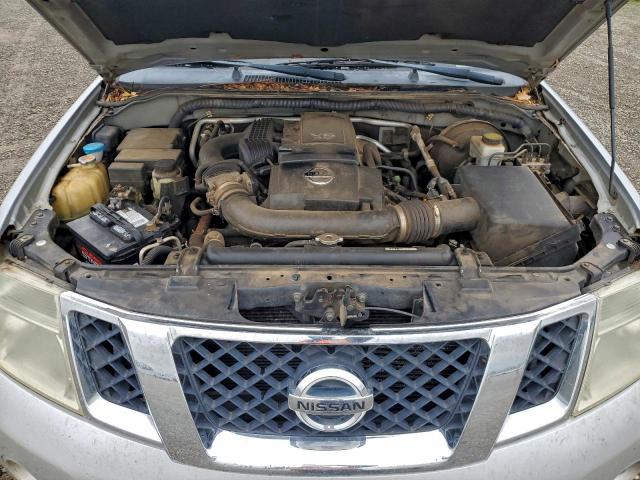 Nissan Pathfinder S Image 6