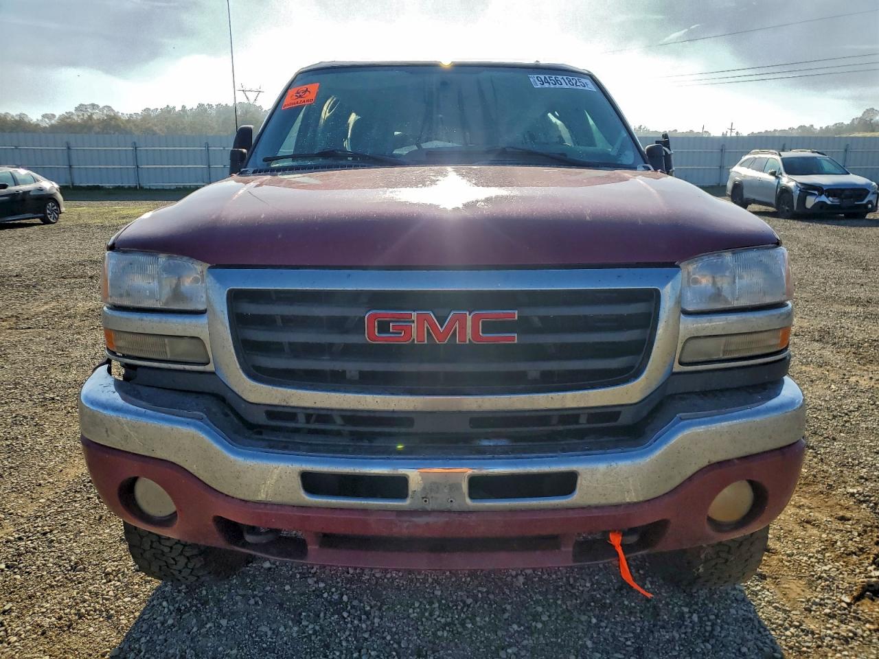 GMC Sierra K2500 Heavy Duty Image 10