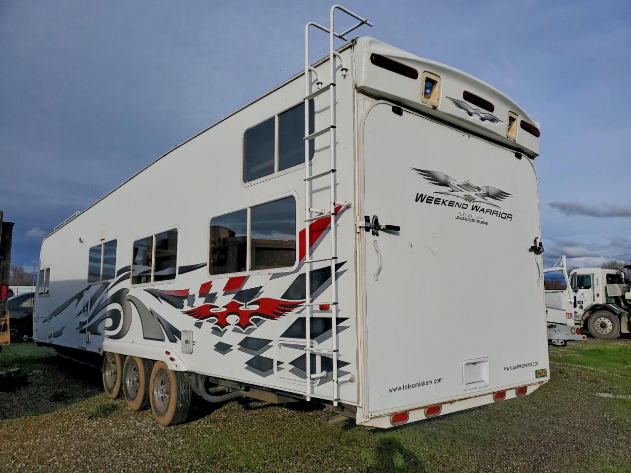 Week Rv Trailer Image 9