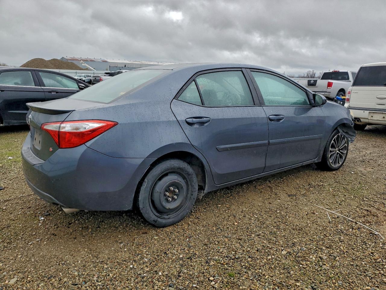 Toyota Corolla L Image 5