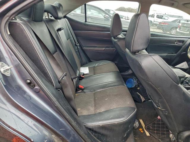 Toyota Corolla L Image 11