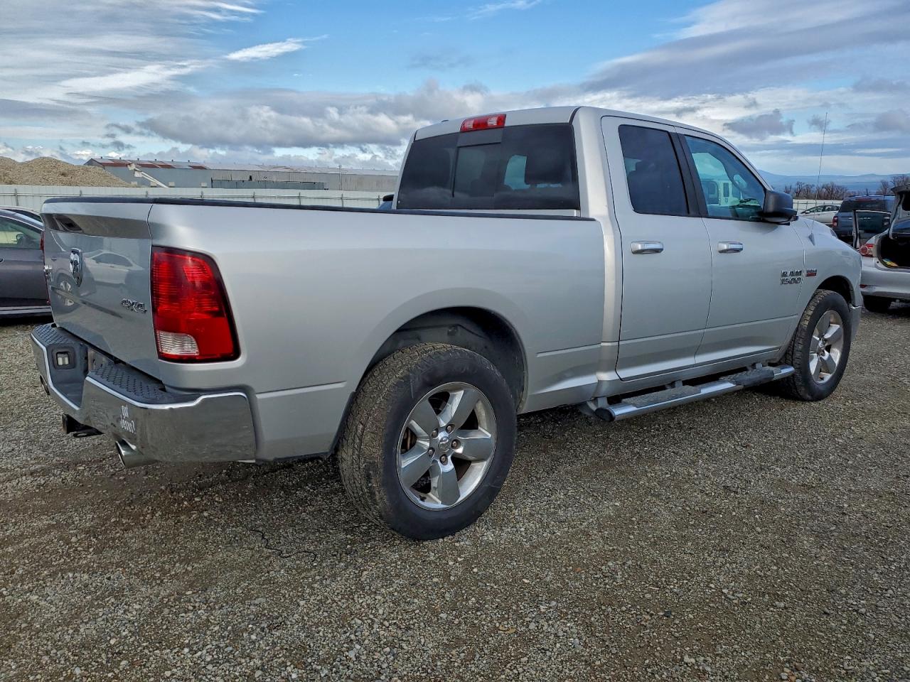 Ram 1500 Slt Image 6