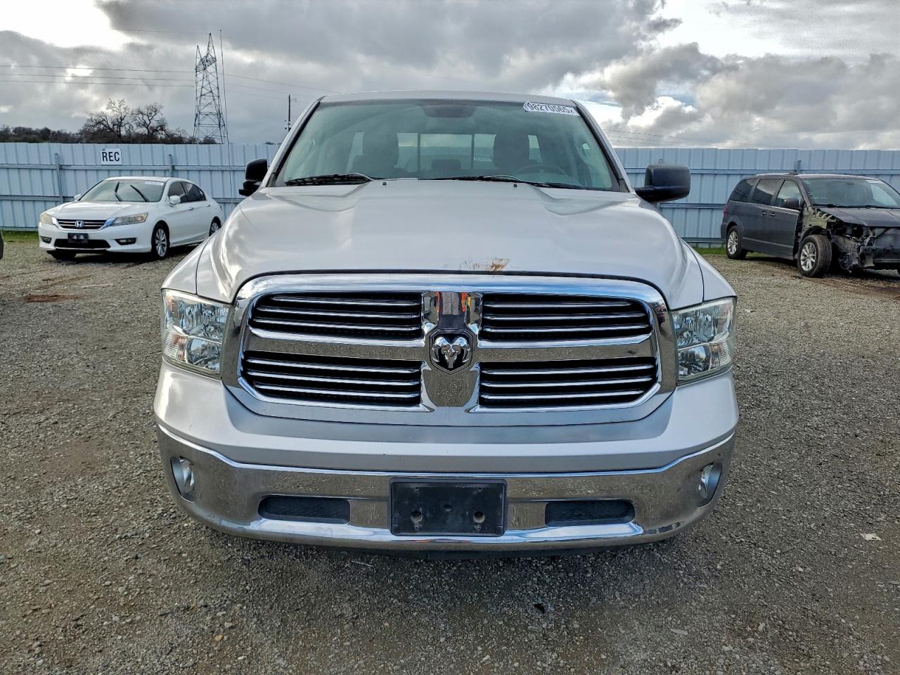 Ram 1500 Slt Image 7