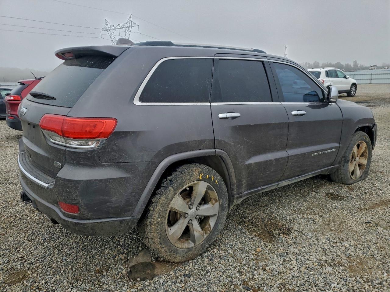 Jeep Grand Cherokee Overland Image 4