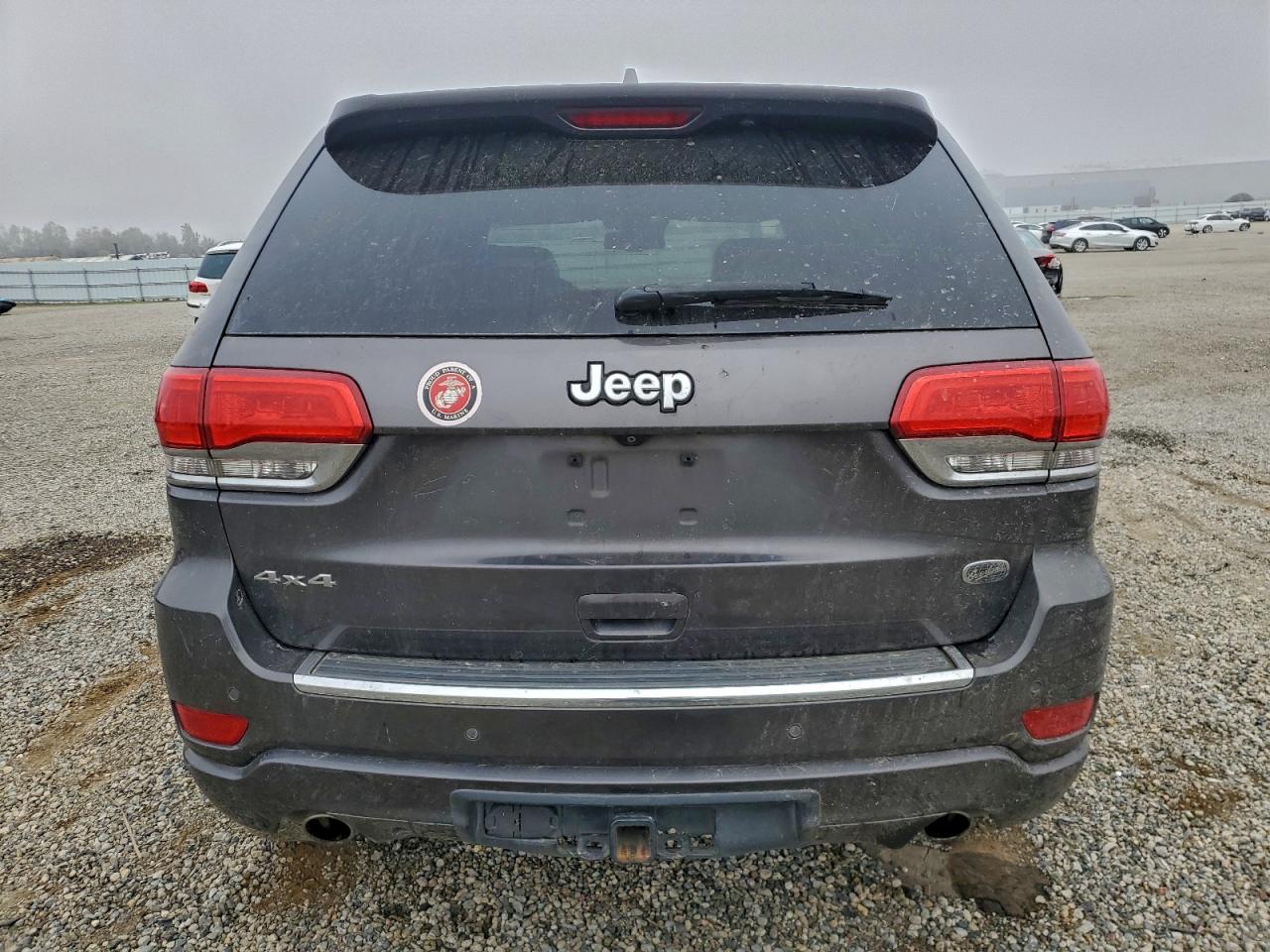 Jeep Grand Cherokee Overland Image 5