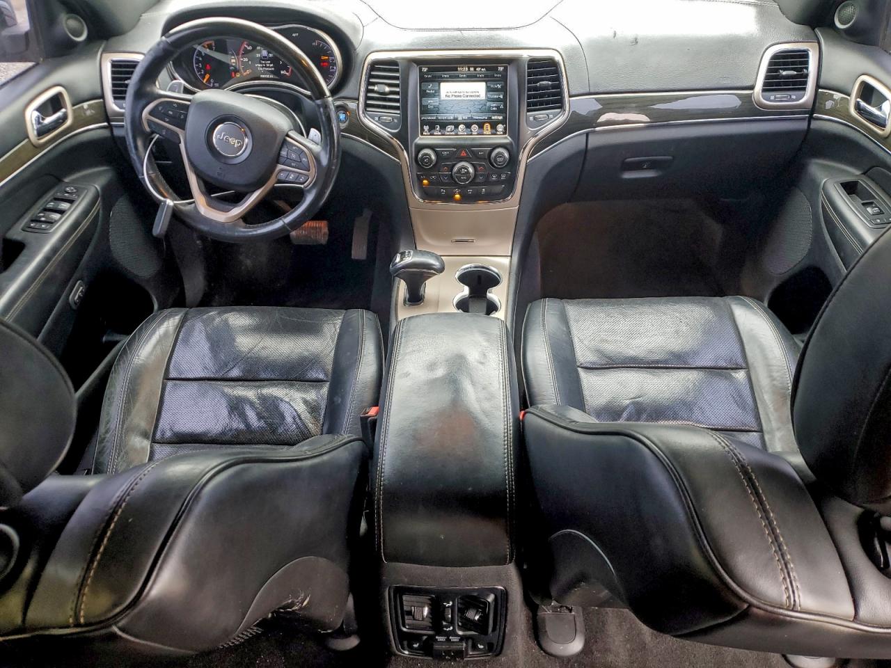 Jeep Grand Cherokee Overland Image 6