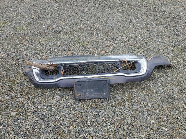 Jeep Grand Cherokee Overland Image 11