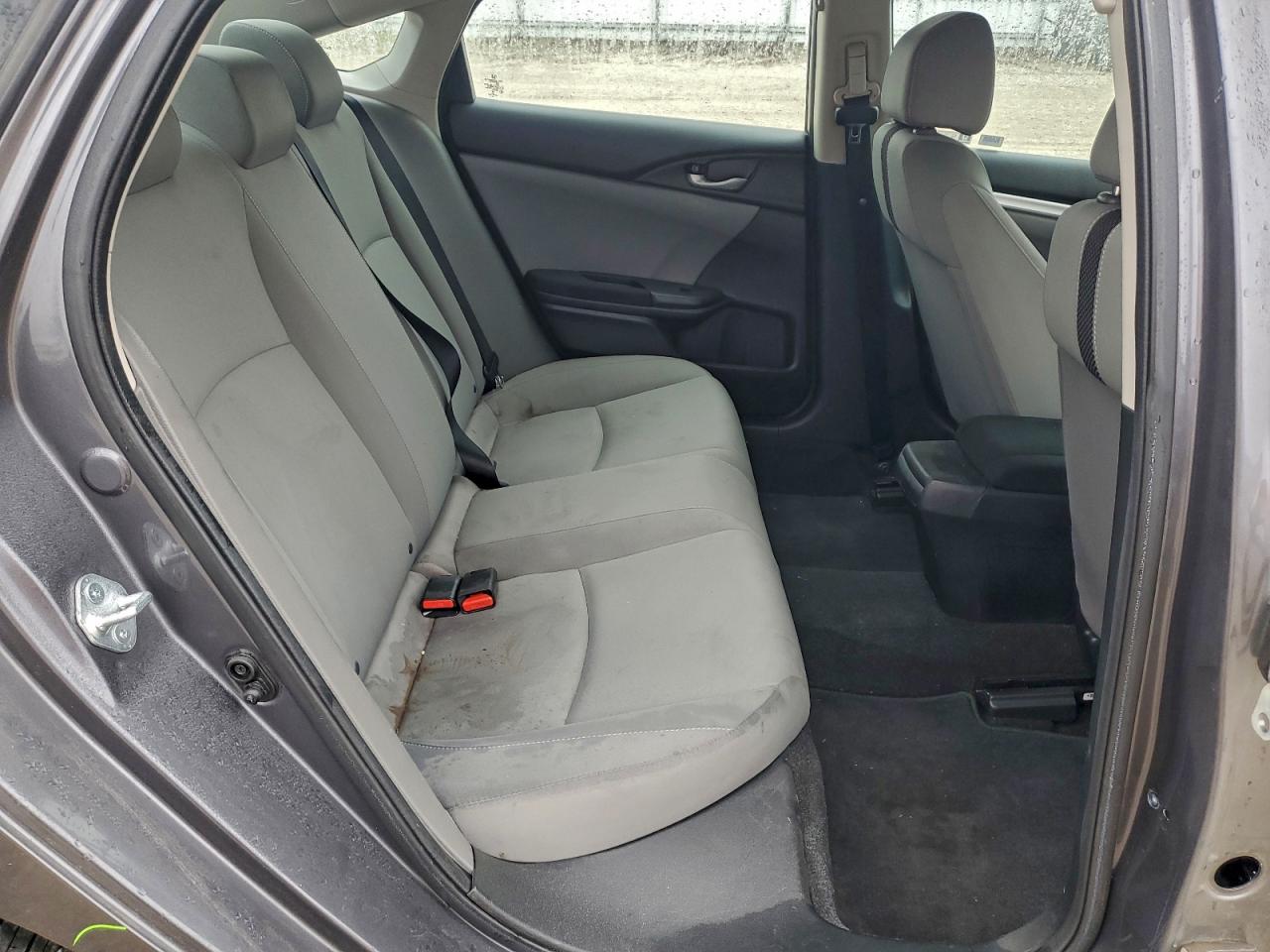 Honda Civic Lx Image 10