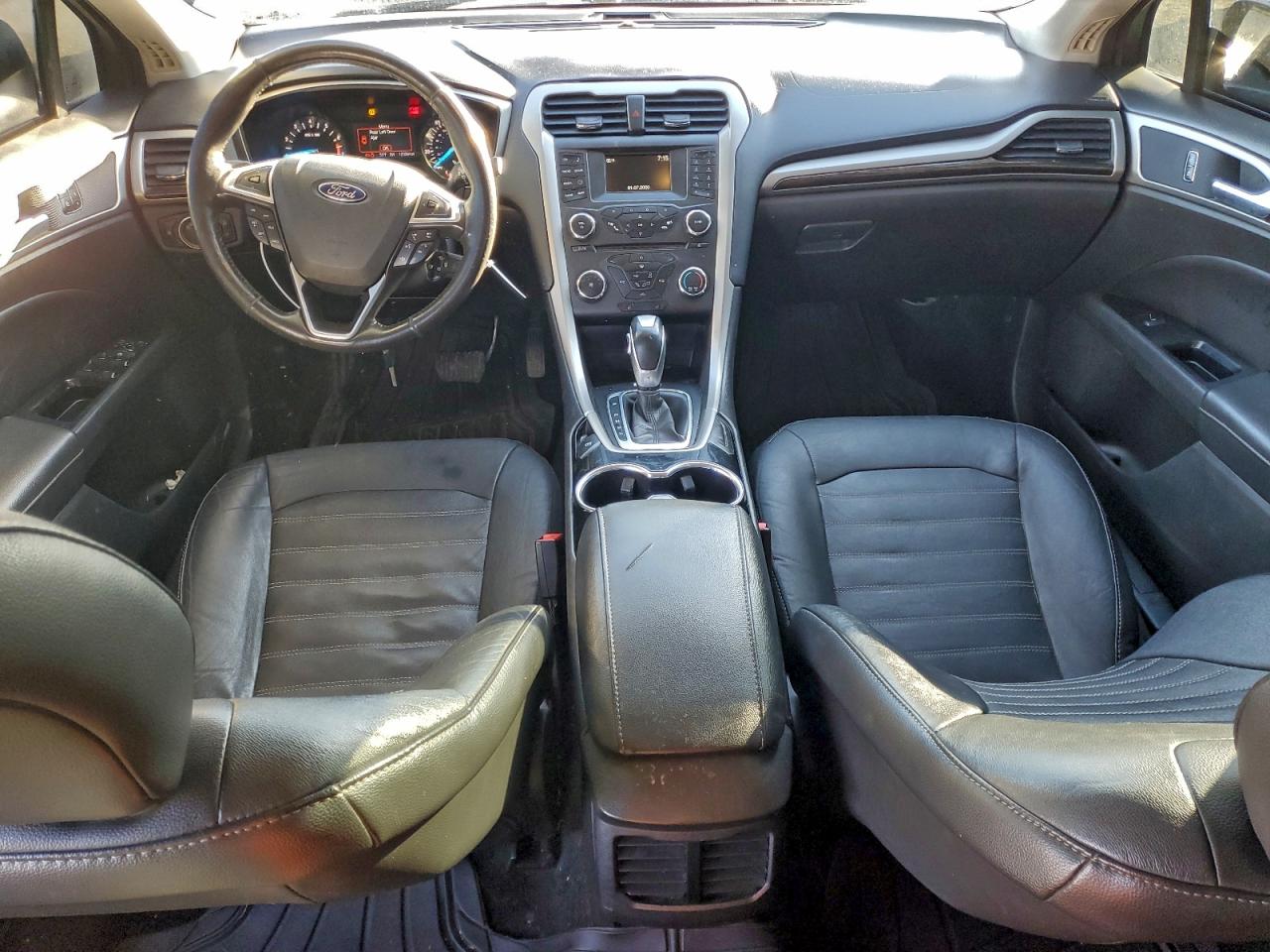 Ford Fusion Se Image 3