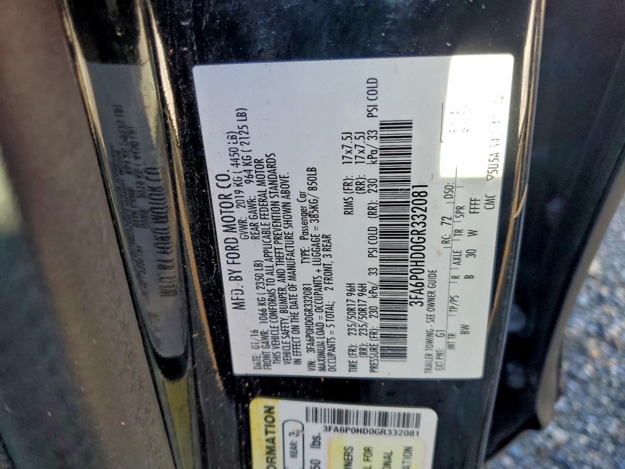 Ford Fusion Se Image 5