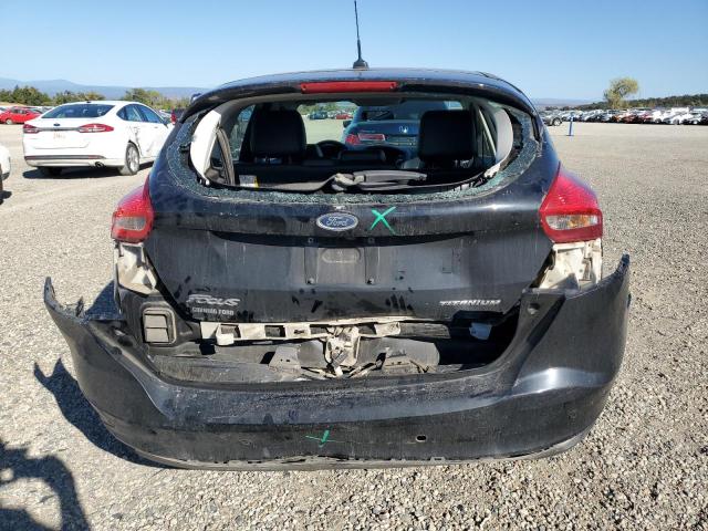 Ford Focus Titanium Image 11