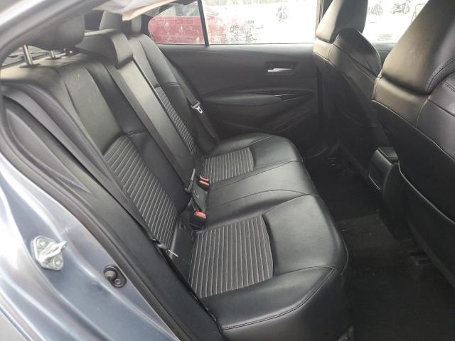 Toyota Corolla Xse Image 8