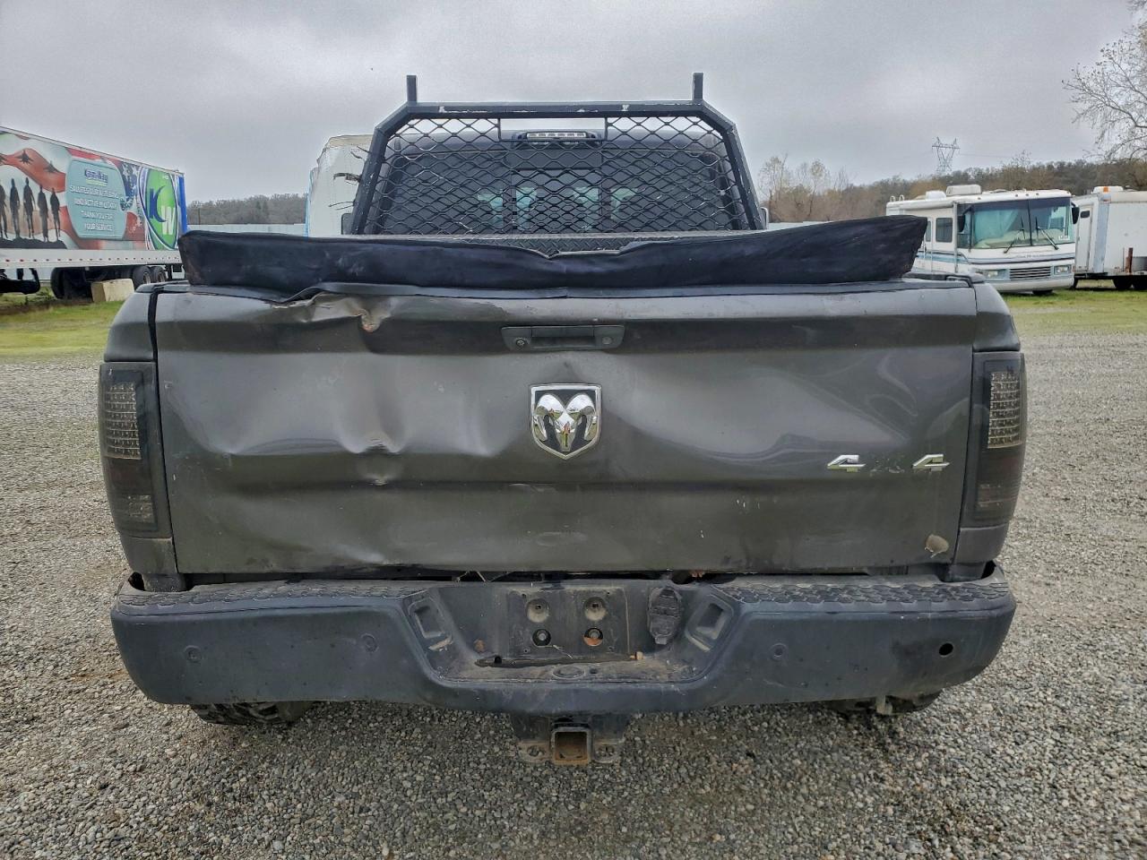 Ram 3500 Laramie Image 10