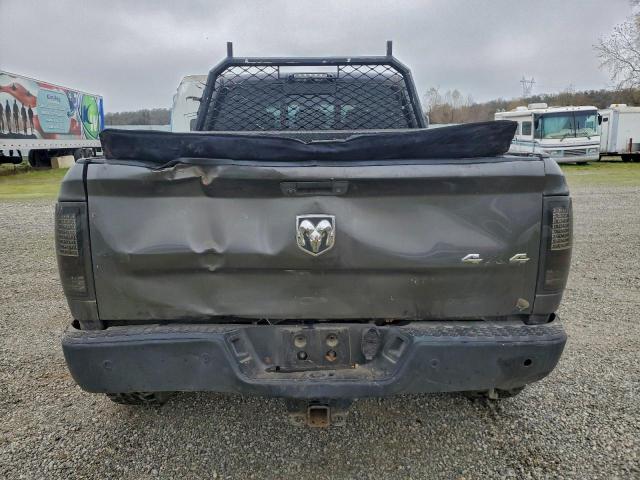 Ram 3500 Laramie Image 10