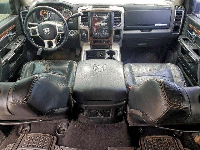 Ram 3500 Laramie Image 4