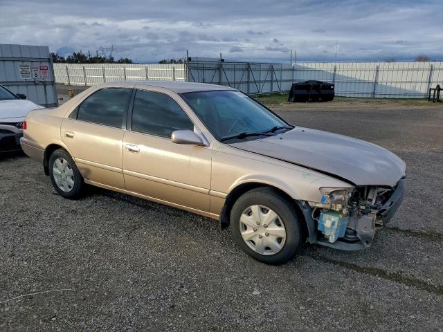 Toyota Camry Ce Image 2