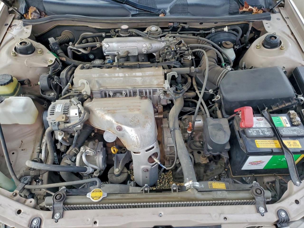 Toyota Camry Ce Image 10